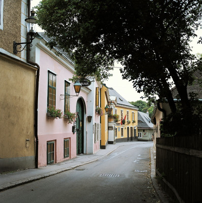 Die Cobenzlgasse in Grinzing, © IMAGNO/Gerhard Trumler