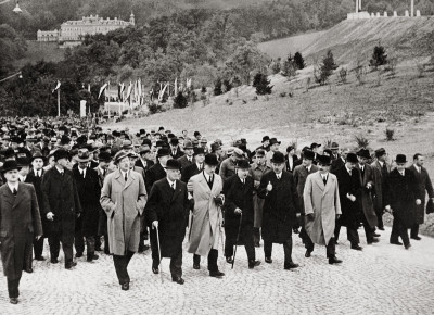 Eröffnung der Wiener Höhenstrasse, © IMAGNO/ÖNB