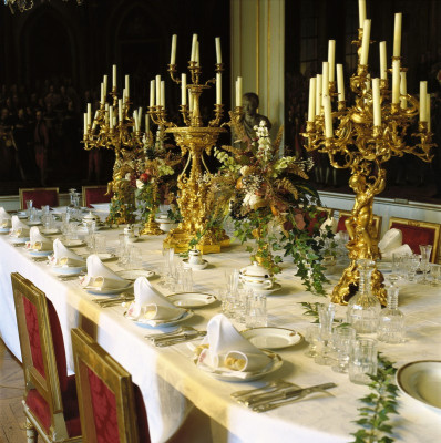 Festtafel in der Innsbrucker Hofburg, © IMAGNO/Gerhard Trumler