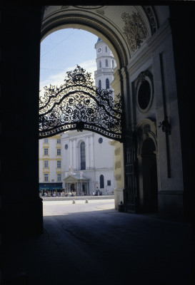 Blick auf die Michaelerkirche, © IMAGNO/Dagmar Landova