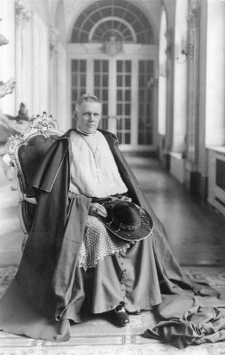 Kardinal Erzbischof Dr. Theodor Innitzer, © IMAGNO/Austrian Archives (S)