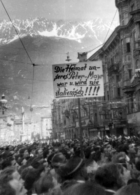 Südtiroldemonstration in Innsbruck, © IMAGNO/ÖNB