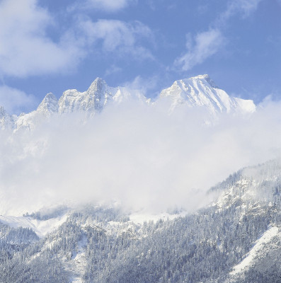 Blick von Reith auf das wolkenverhangene Kaisergebirge, © IMAGNO/Gerhard Trumler