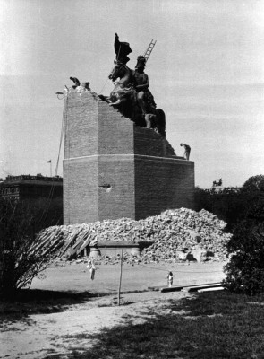 Erzherzog Karl Denkmal, © IMAGNO/ÖNB