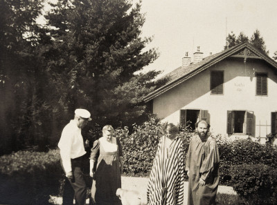 G. Klimt, E. Flöge und Familie Villa Oleander, © IMAGNO/Austrian Archives