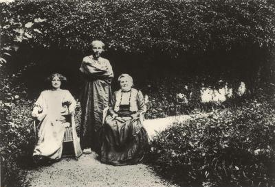 Gustav Klimt, Emilie Flöge und ihre Mutter Barbara, © IMAGNO/Austrian Archives