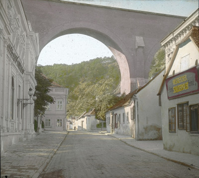 Viadukt der Hochquell-Wasserleitung in Mödling, © IMAGNO/Öst. Volkshochschularchiv