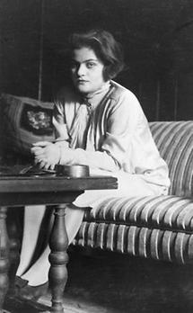 Anna Mahler (2)