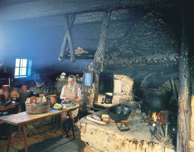 Rauchküche in einem Bauernhaus bei Maria Neustift, © IMAGNO/Gerhard Trumler