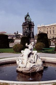 Maria Theresia (2)