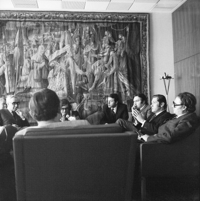 Hannes Androsch, Franz Vranitzky und Beppo Mauhart bei einer Besprechung, © IMAGNO/Barbara Pflaum