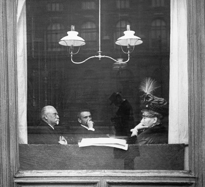 Blick in ein Kaffeehaus, © IMAGNO/Austrian Archives