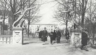 Eingang zum Park von Schloss Mirabell, © IMAGNO/Austrian Archives