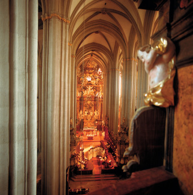 Langhaus der Stiftskirche, © IMAGNO/Gerhard Trumler
