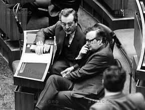 Alois Mock und Josef Taus im Parlament