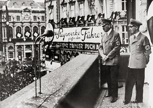 Adolf Hitler und Josef Goebbels