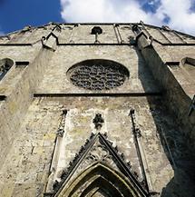 Fassade der Kirche von Neuberg