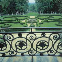 Park von Schloss Neuwaldegg in Wien