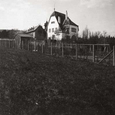 Photographie von Hermann Bahrs Villa in Wien XIII., © IMAGNO/Austrian Archives