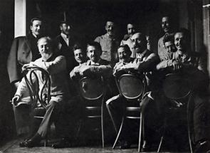 Otto Wagner mit seinen Mitarbeitern