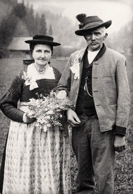 Bauernpaar bei Jubelhochzeit, © IMAGNO/Franz Hubmann