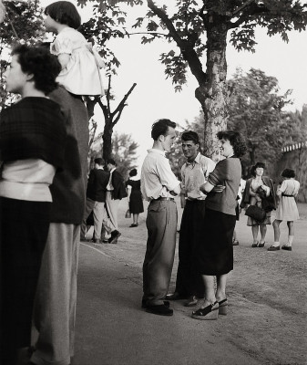 Halbstarke im Wiener Prater, © IMAGNO/Franz Hubmann