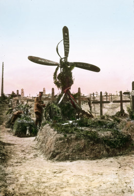 Fliegergrab bei Przemysl, © IMAGNO/Öst. Volkshochschularchiv