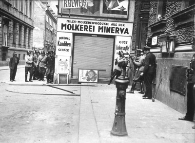 Überfall der Nazi-Putschisten auf die RAVAG Wien, © IMAGNO/ÖNB