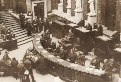 Politiker im Wiener Parlament, © Austrian Archives/IMAGNO