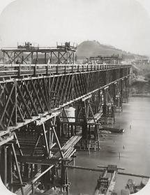 Eisenbahnbrücke der Südbahn