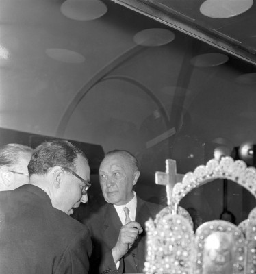 Der deutsche Bundeskanzler Konrad Adenauer, © IMAGNO/Barbara Pflaum