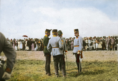 Franz Joseph I mit Gerälen bei der jährlichen Parade, © IMAGNO/Öst. Volkshochschularchiv