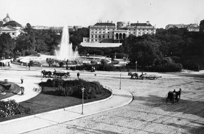 Schwarzenbergplatz, © IMAGNO/Austrian Archives