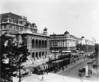 Der Wiener Opernring mit Staatsoper, © IMAGNO/Austrian ArchivesIMAGNO/Austrian Archives (S)