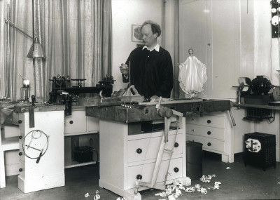 Richard Teschner in seiner Werkstatt, © IMAGNO/Öst. Volkshochschularchiv
