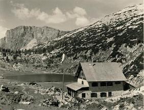 Pühringerhütte im Toten Gebirge