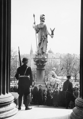 Vor der Volksabstimmung, © IMAGNO/Austrian Archives