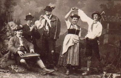 Trachtengruppe, © IMAGNO/Austrian Archives