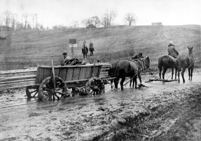 Pferdefuhrwerk an der Ostfront, © IMAGNO/Austrian Archives