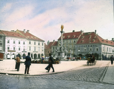 Die Mariensäule am Hauptplatz von Wiener Neustadt, © IMAGNO/Öst. Volkshochschularchiv