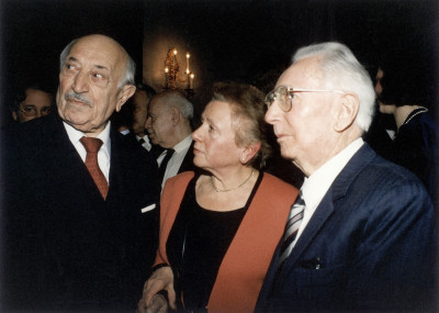 Viktor und Eleonore Frankl mit Simon Wiesenthal, © IMAGNO/Viktor Frankl Archiv