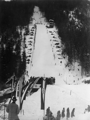 Große Schisprungschanze in Zell am See, © IMAGNO/Austrian Archives (S)