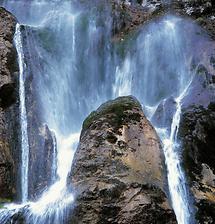 Wasserfall, Papstmauer bei Greith im Salztal