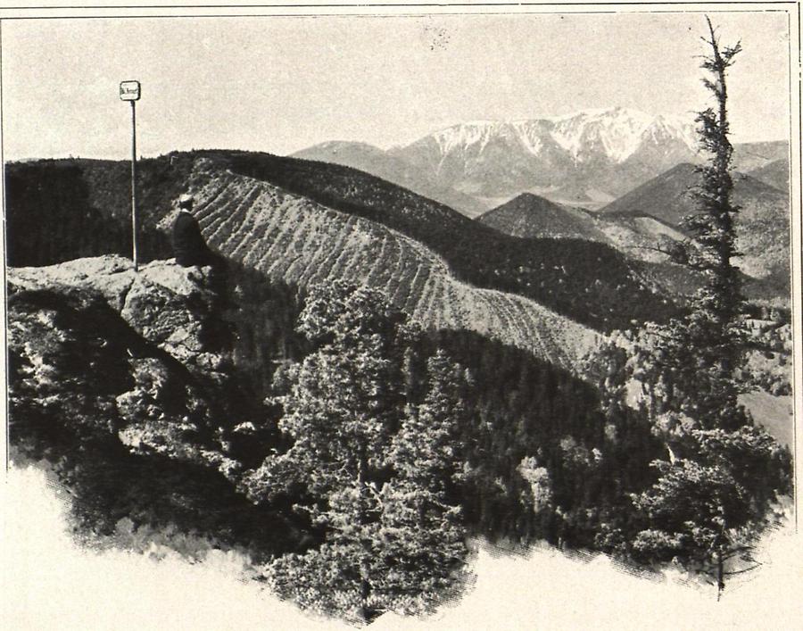 Illustration Hohe Wand Blick von der Kleinen Kanzel ins Puchberger Tal und auf die Nordwand des Hochschneeberg