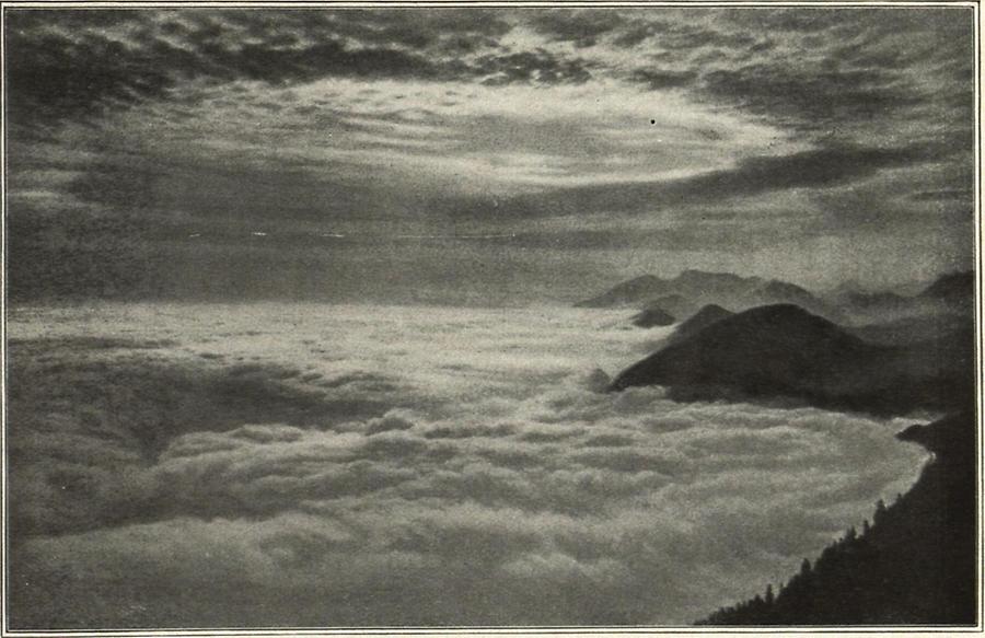 Illustration Blick vom Kahlkogel nach Kärnten im Nebel