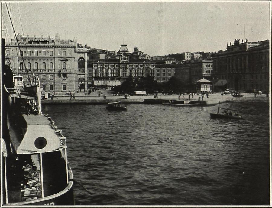 Illustration Triest: Piazza Grande vom Meere aus