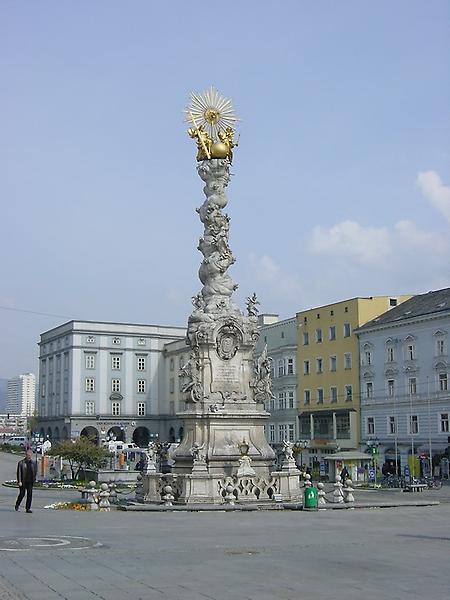 Linz, Dreifaltigkeitssäule