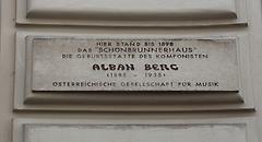 Alban Berg, Gedenktafel an Geburtshaus, Tuchlauben 8