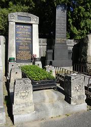Ehemaliges Grab von Theodor Herzl am Döblinger Friedhof - Photo: P. Diem
