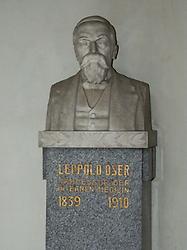 Leopold Oser, Uni Arkaden